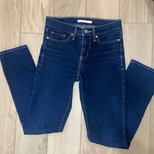 Levi 312 Shaping Slim 25 - Clean Blue Denim Jeans